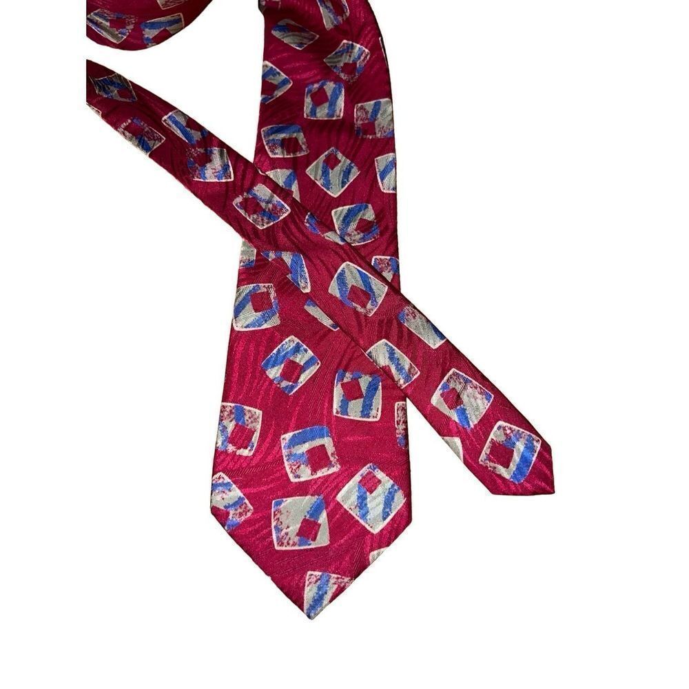 Ungaro Paris Crimson Red & Blue Geometric Handmade 100% Silk Neck Tie